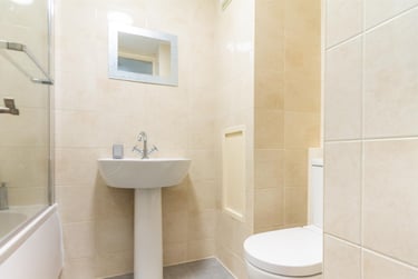 2 bed flat, Lonsdale Court, Jesmond, Newcastle, NE23HF - Image 4